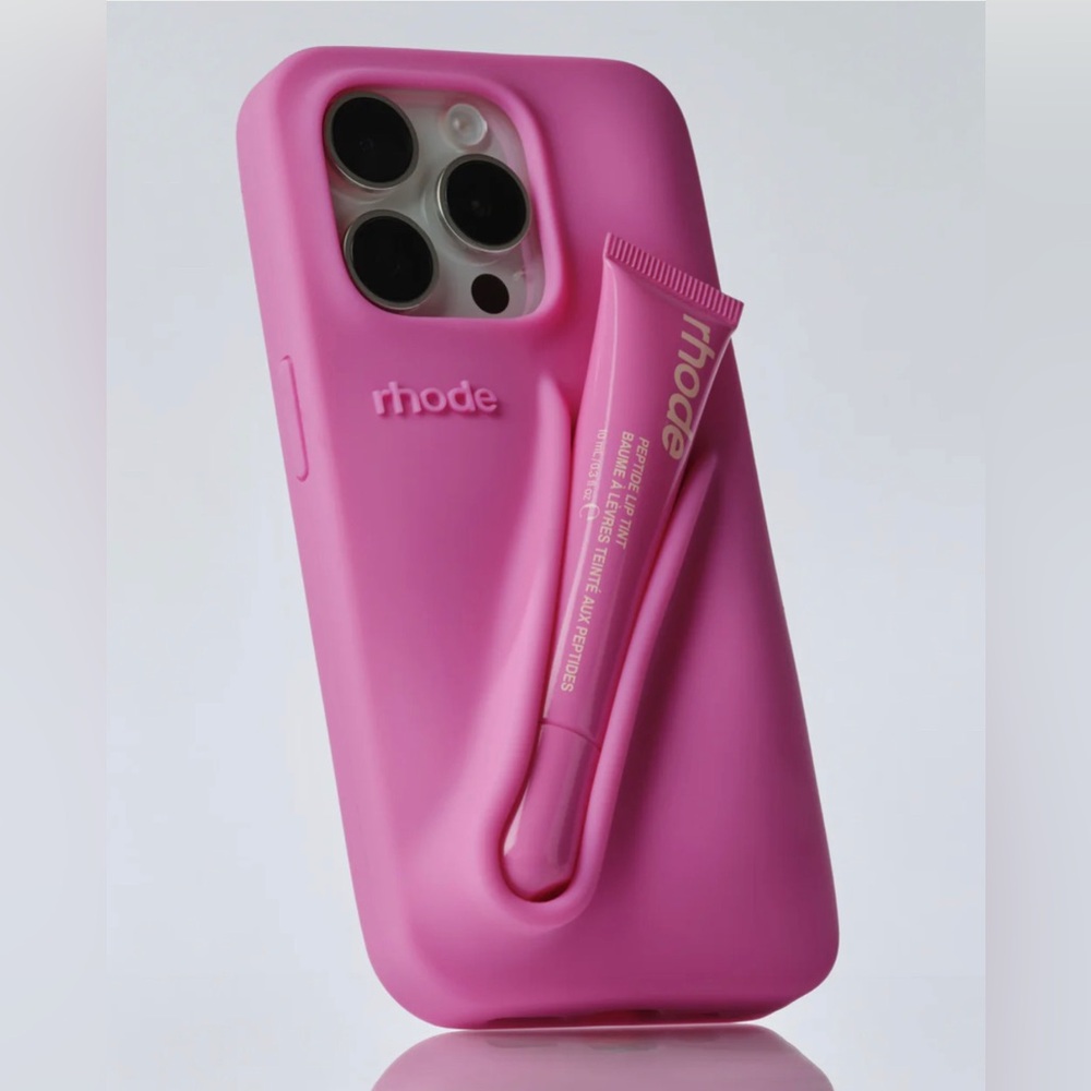 Rhode lip case iphone 14 pro *SHORTCAKE*